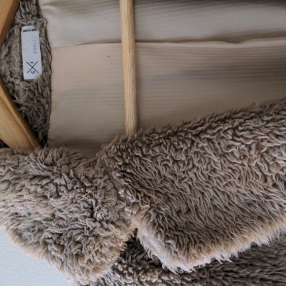 Gentle Fawn Teddy Jacket - Picture 4 of 6